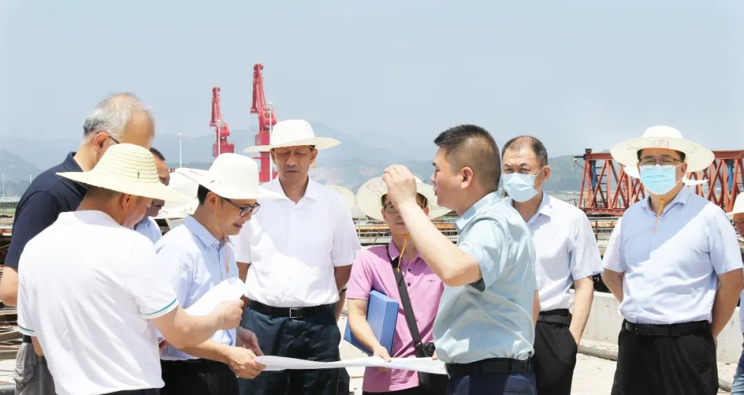 自然资源部东海局局长黄海波来我省调研海域管理工作