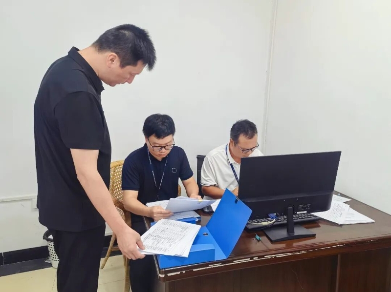 【一图一故事】精准查找薄弱环节 促进测绘质量提升.jpg